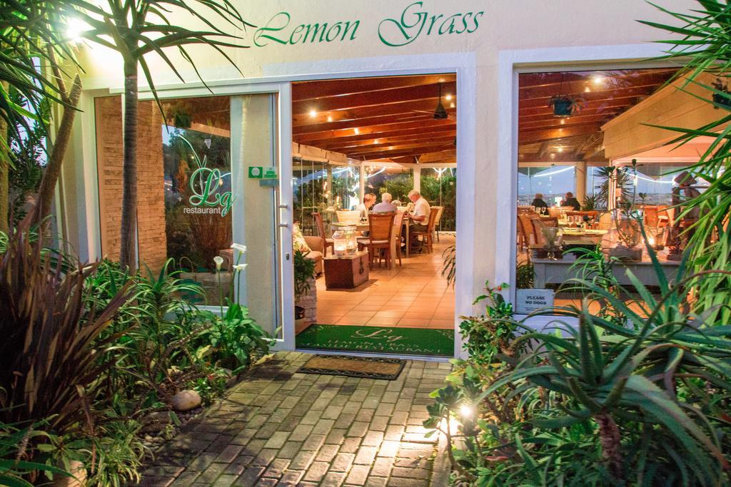 Milkwood Manor On Sea Bed and Breakfast Plettenberg Bay Exteriör bild