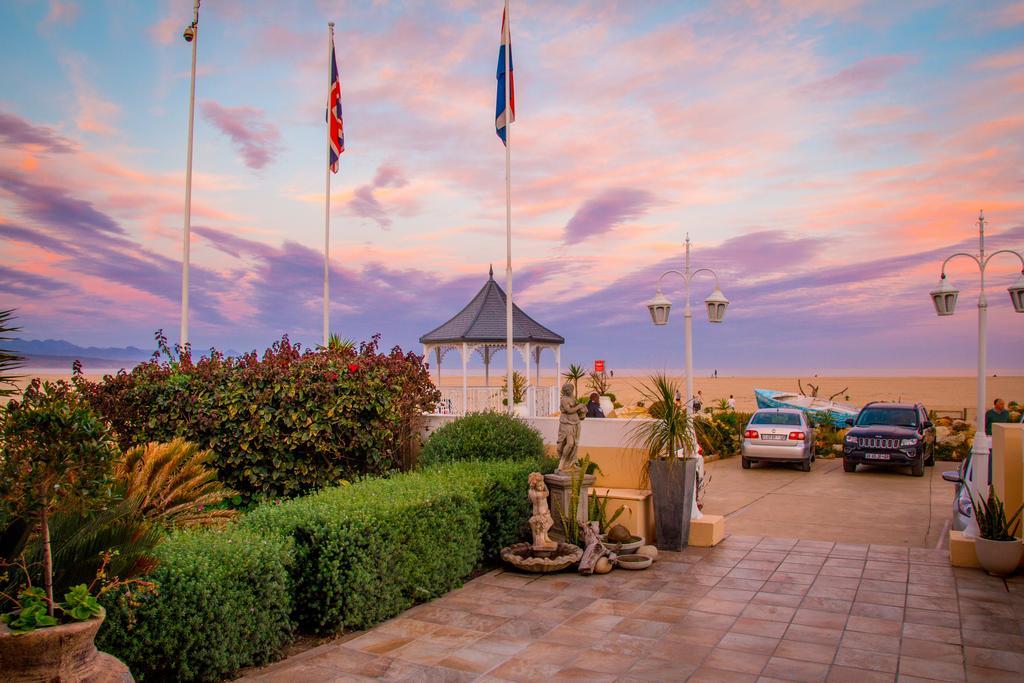 Milkwood Manor On Sea Bed and Breakfast Plettenberg Bay Exteriör bild
