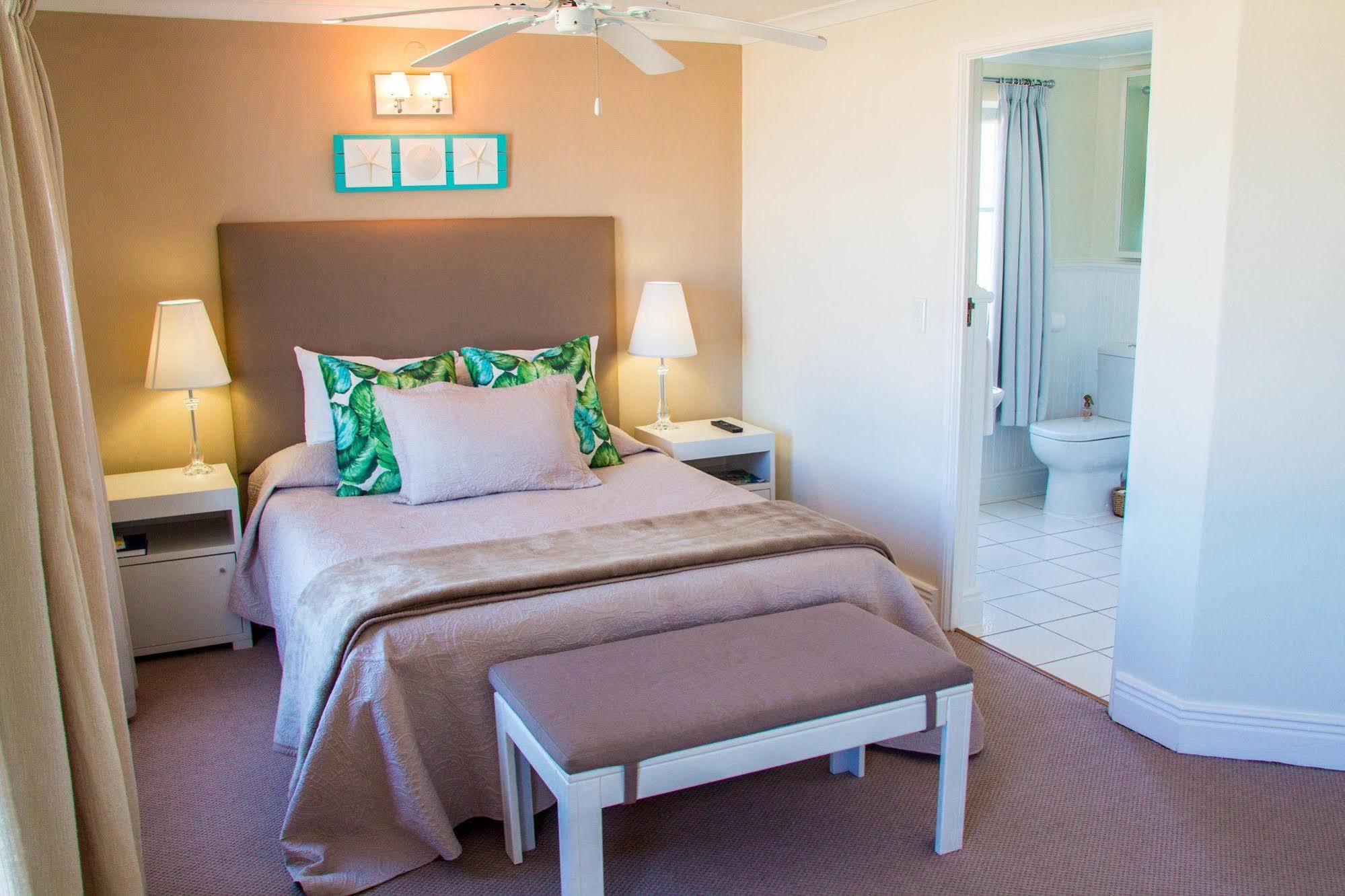 Milkwood Manor On Sea Bed and Breakfast Plettenberg Bay Exteriör bild