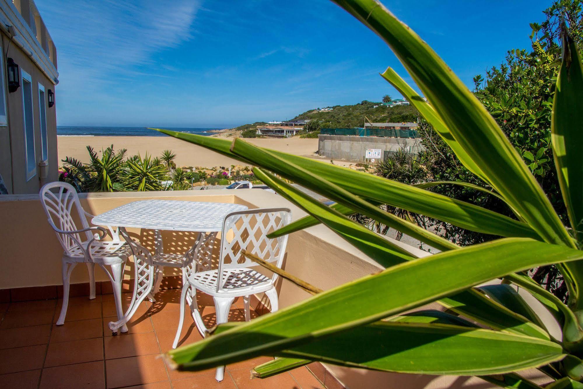 Milkwood Manor On Sea Bed and Breakfast Plettenberg Bay Exteriör bild