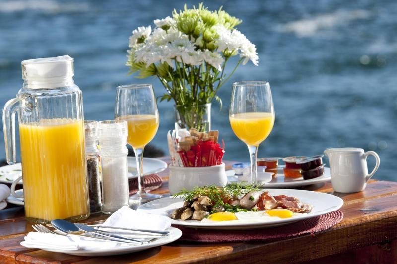 Milkwood Manor On Sea Bed and Breakfast Plettenberg Bay Exteriör bild